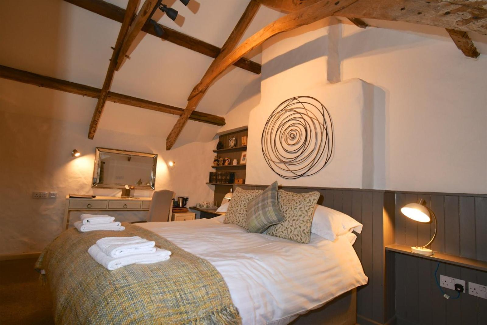 Carew Inn Extérieur photo